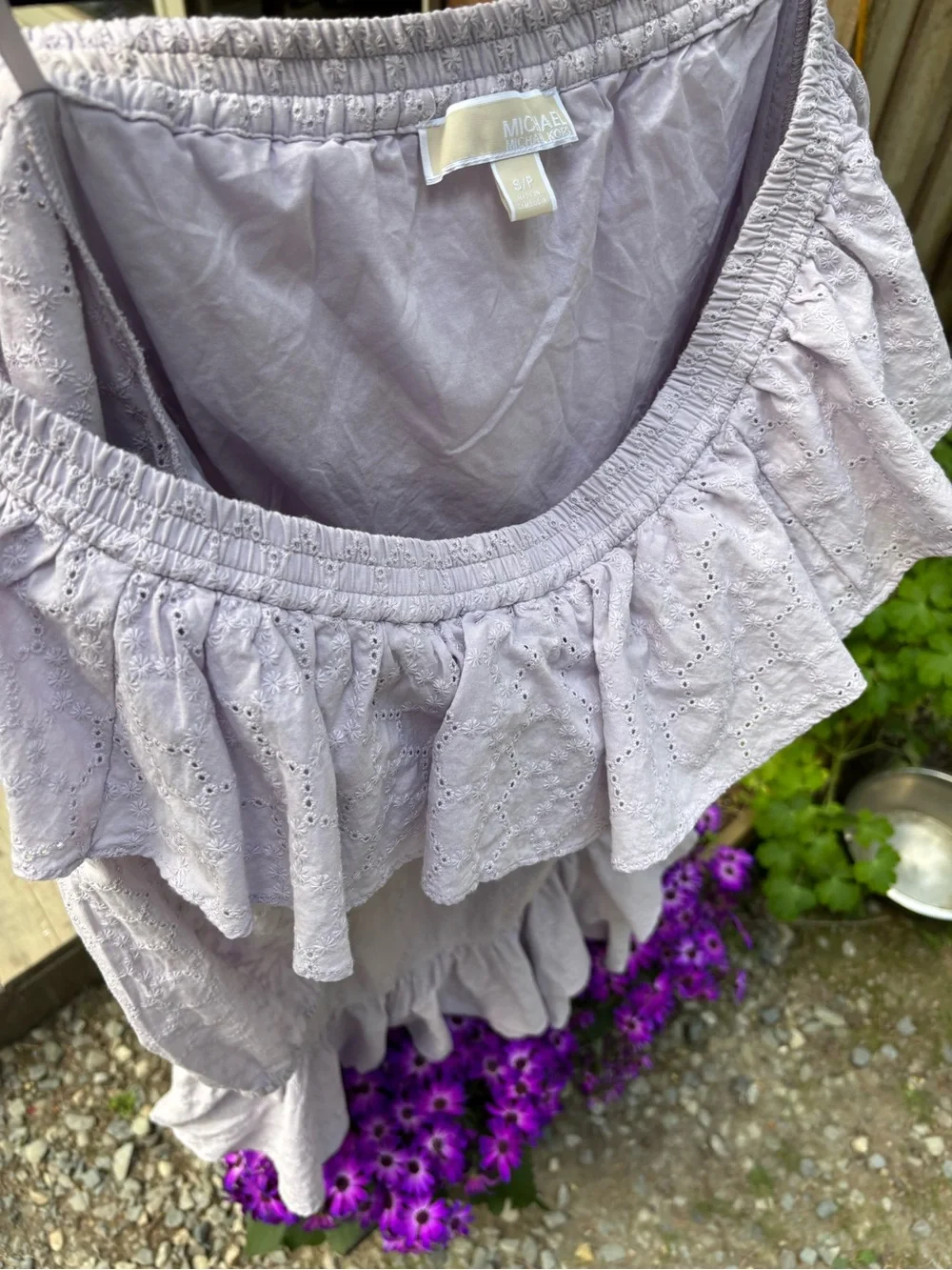 woman’s lavender Eyelet Ruffle Dress - - Picture 4 of 4